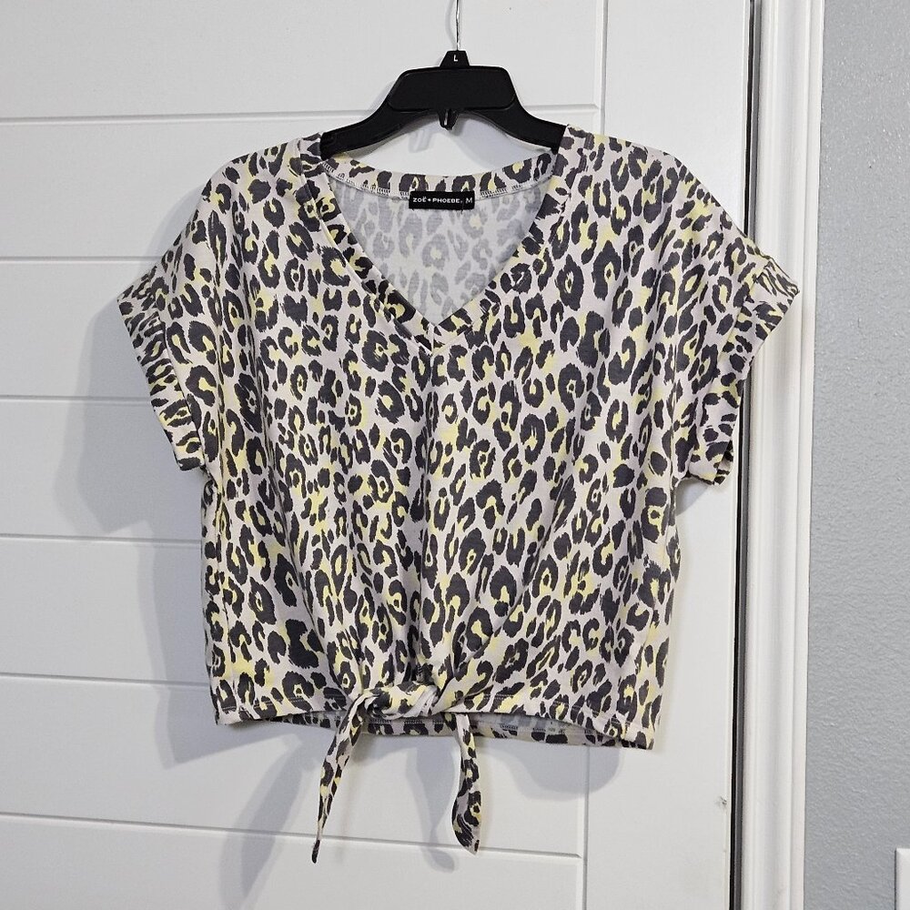 Zoe + Phoebe Women's Medium Tie Front V-Neck Blouse